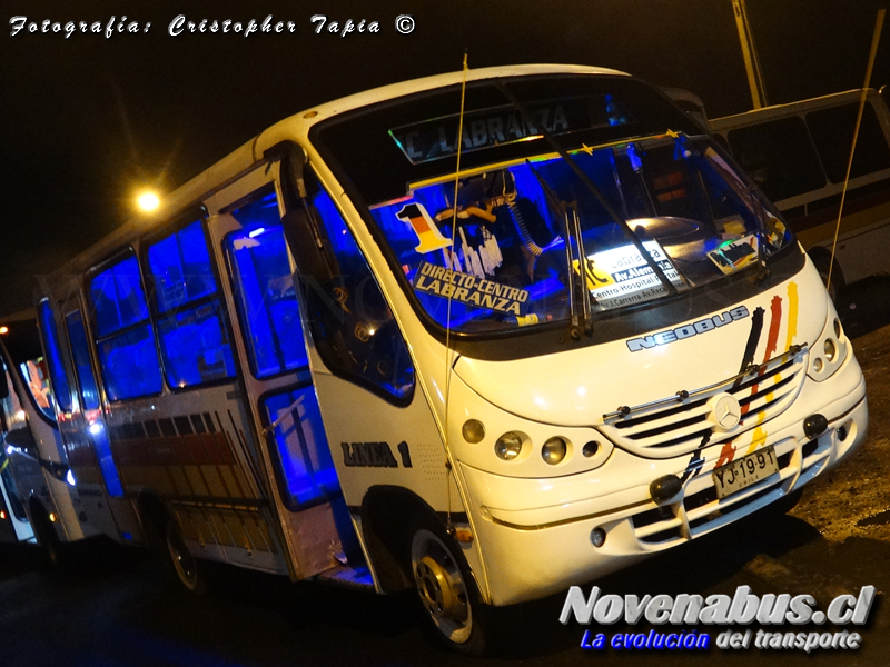 Neobus Thunder+ / Mercedes Benz LO-712 / Linea 1 Temuco