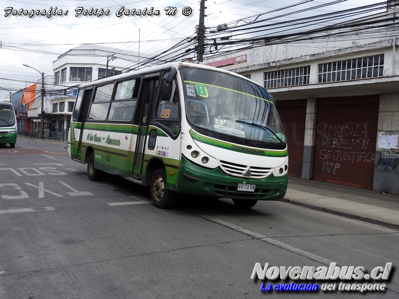 Neobus Thunder + / Agrale MA 8.5 / Línea 8 Temuco