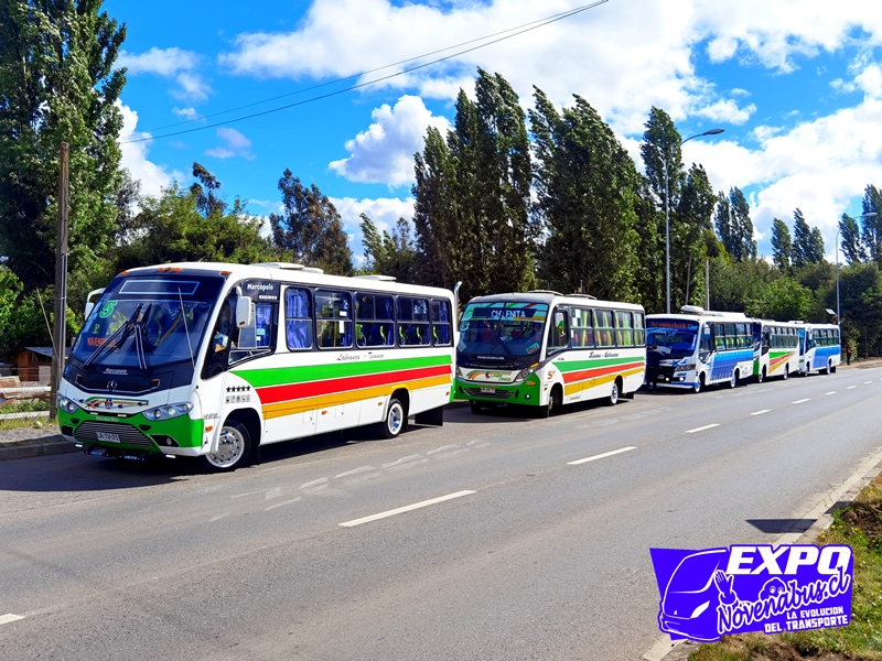 Caravana junta antes del perímetro de exclusión